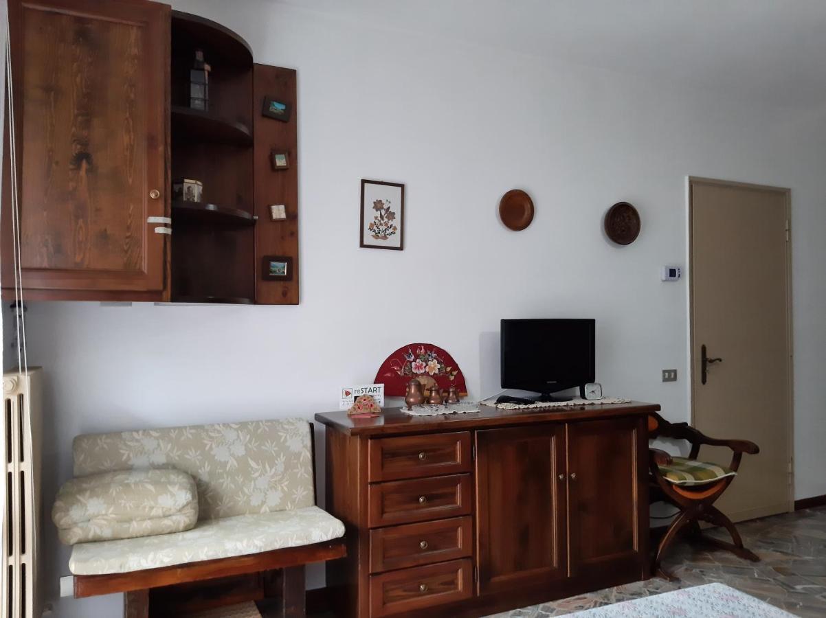 Apartamento Bilocale A Piazza Brembana Exterior foto