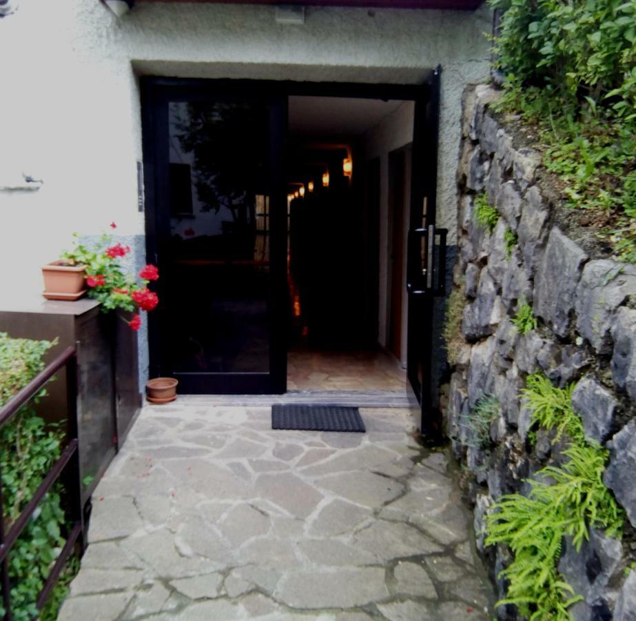 Apartamento Bilocale A Piazza Brembana Exterior foto